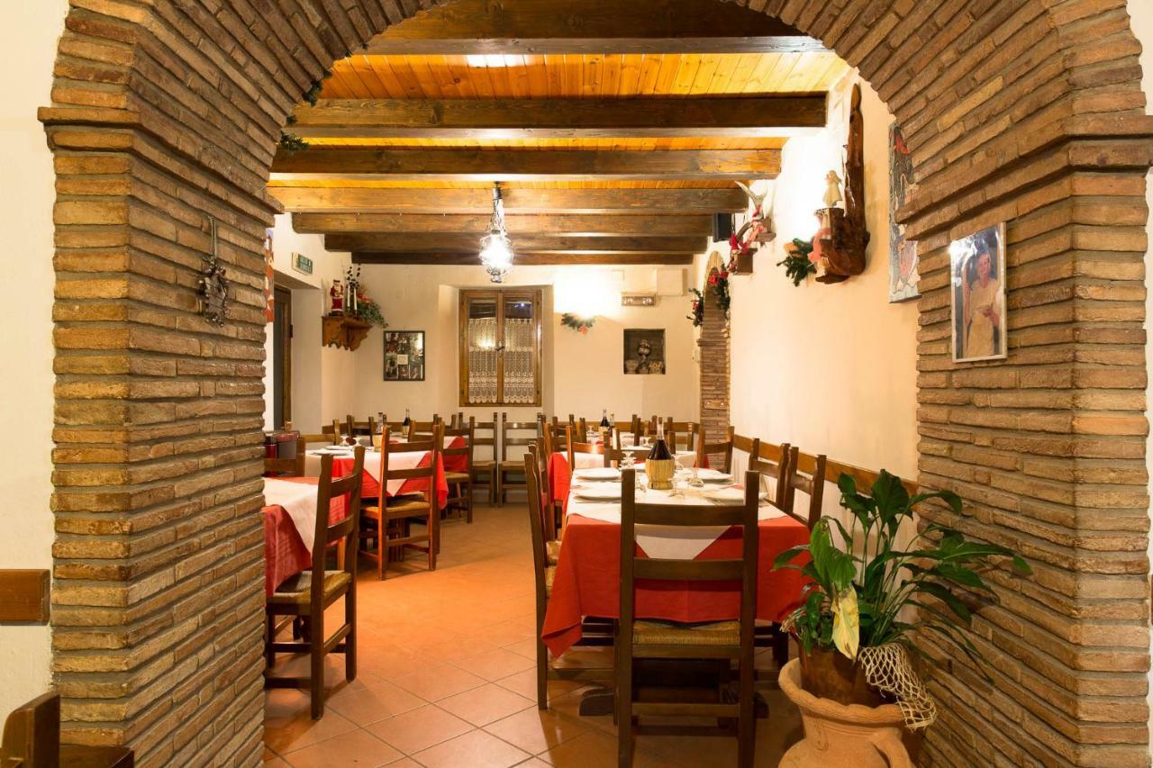 Agriturismo L'Antico Frutto เปรมิลกัวเร ภายนอก รูปภาพ