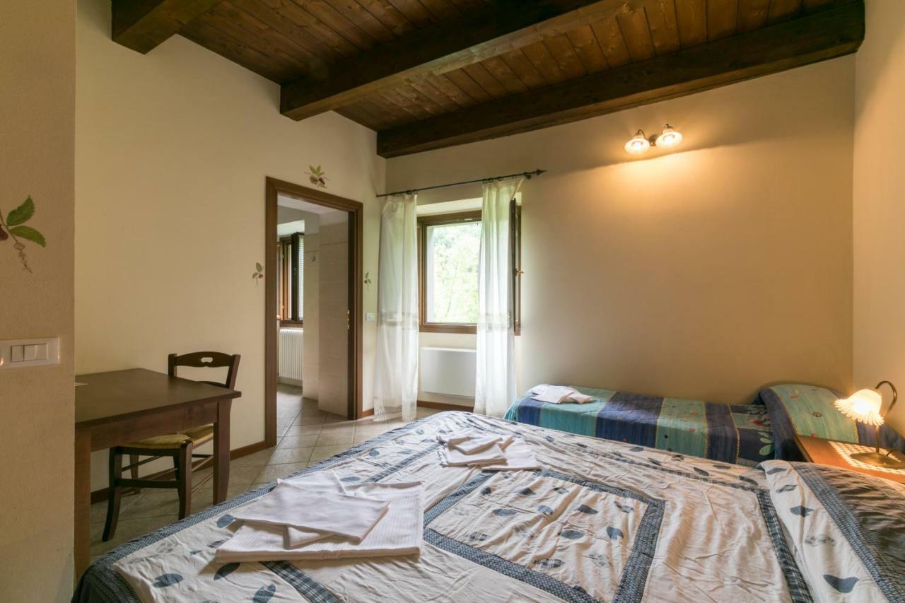 Agriturismo L'Antico Frutto เปรมิลกัวเร ภายนอก รูปภาพ