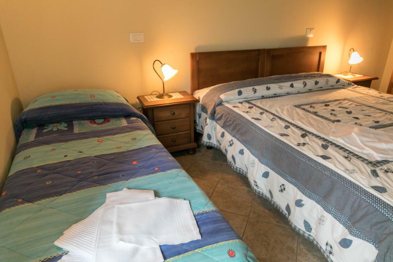 Agriturismo L'Antico Frutto เปรมิลกัวเร ภายนอก รูปภาพ
