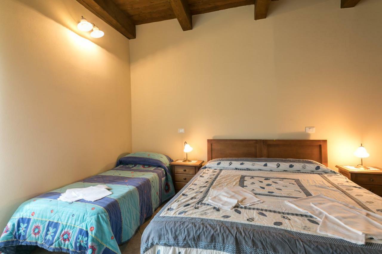 Agriturismo L'Antico Frutto เปรมิลกัวเร ภายนอก รูปภาพ