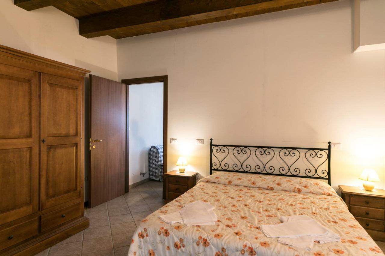 Agriturismo L'Antico Frutto เปรมิลกัวเร ภายนอก รูปภาพ